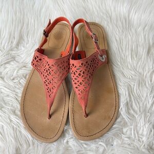 Ugg Leather Women's Coral Cutout Slingback Sandals size 8